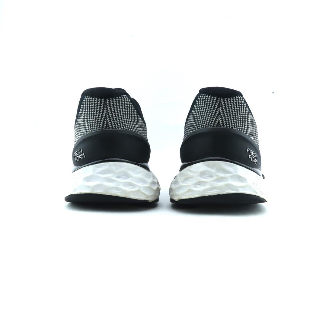 NEW BALANCE FRESH FOAM X 880V10