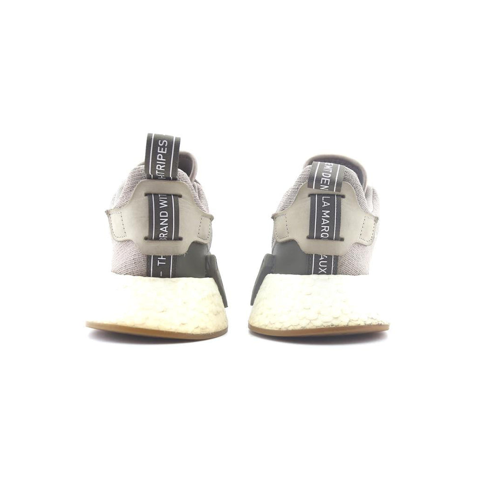 ADIDAS  NMD R2