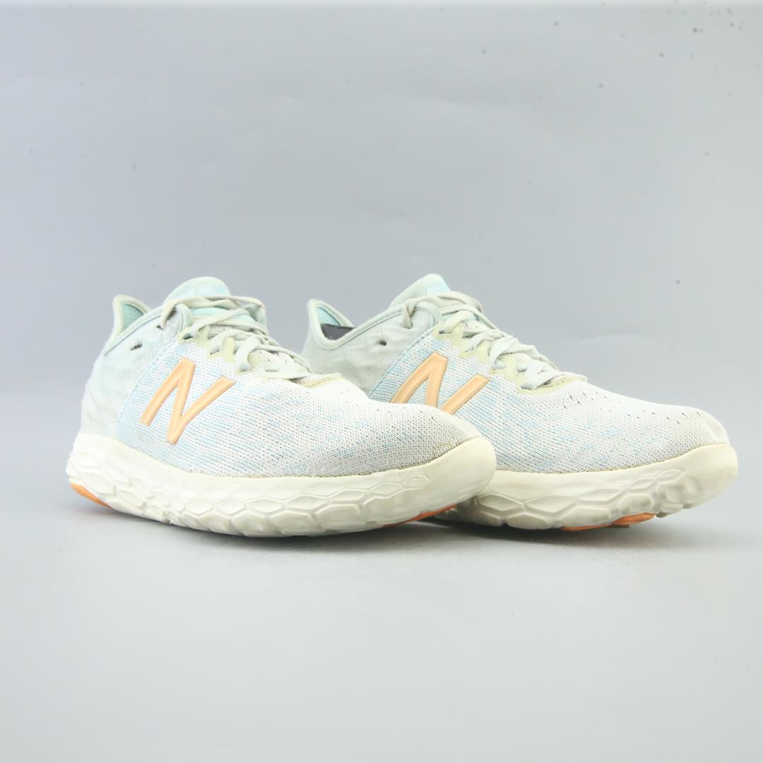 NEW BALANCE FRESH FOAM BEACON V2