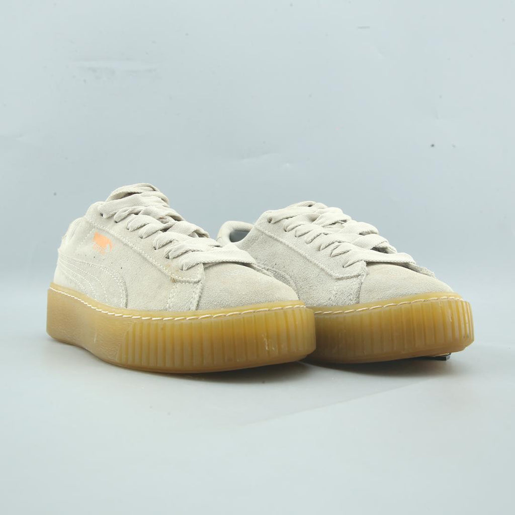 PUMA PLATFORM FLOWER TASSEL
