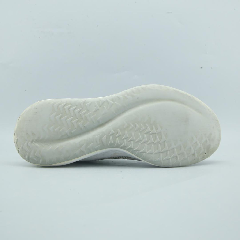 ADIDAS  FLUIDSTREET