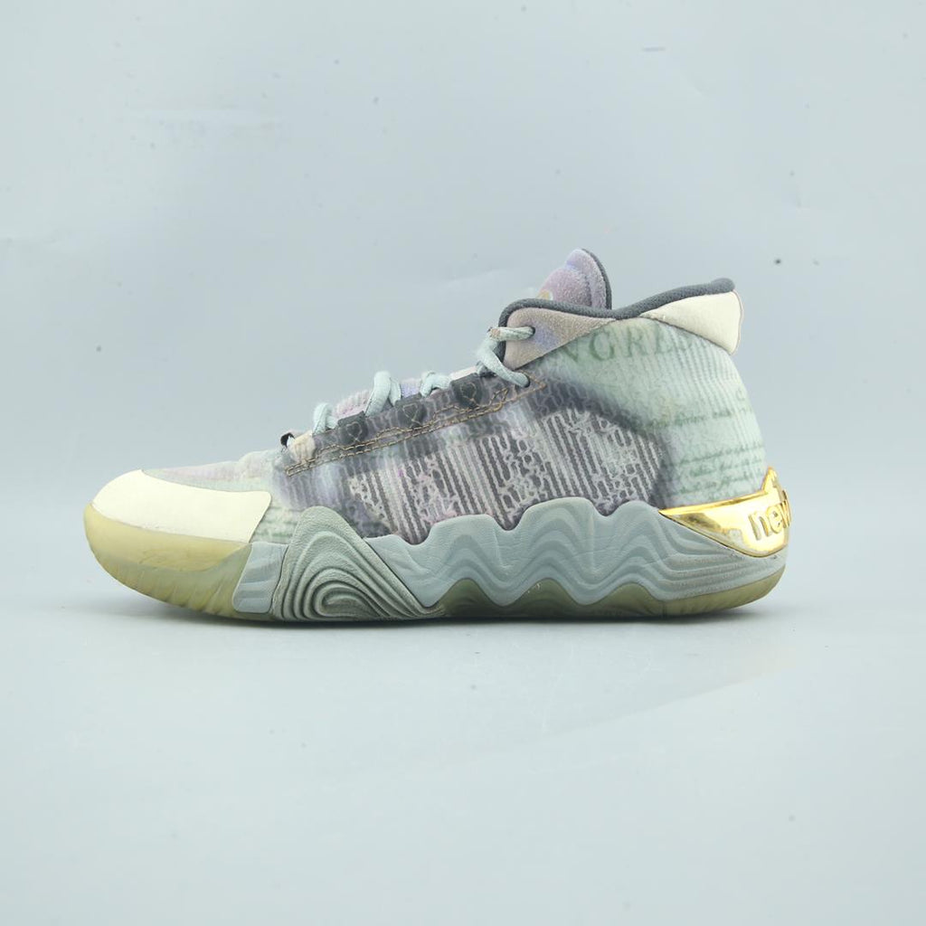 NEW BALANCE KAWHI 2