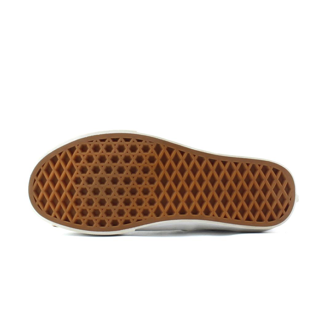 VANS AUTHENTIC