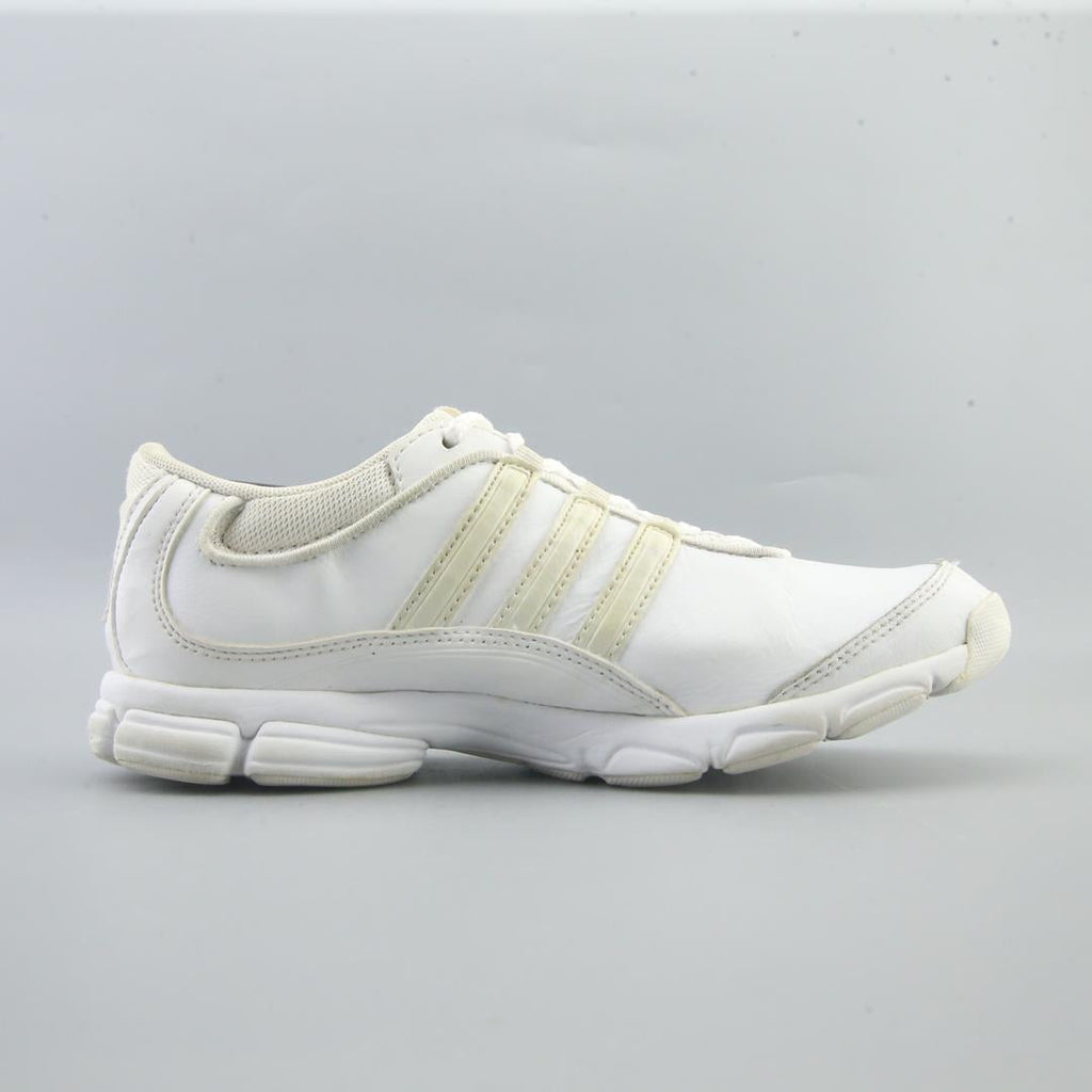 ADIDAS  CHEER