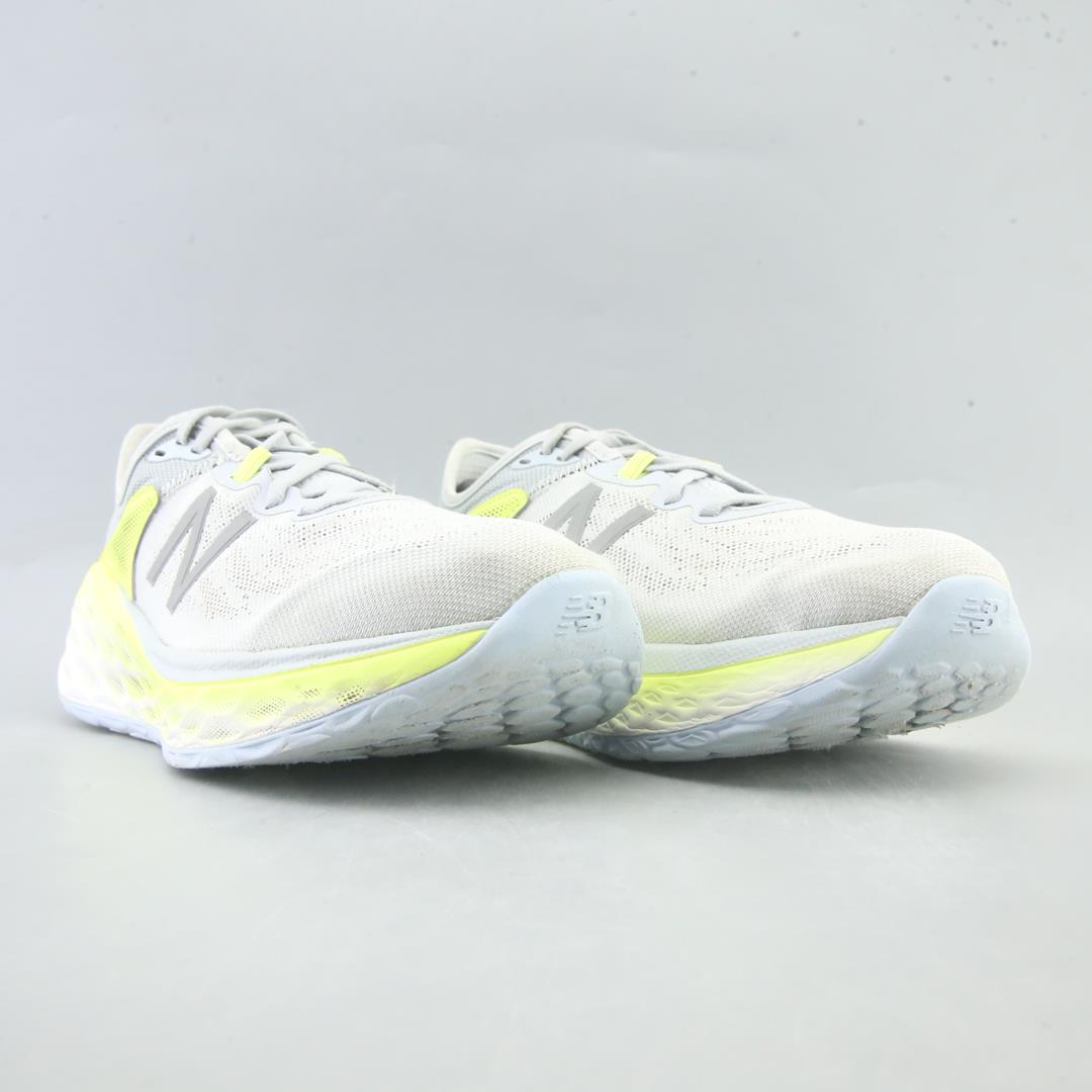 NEW BALANCE FRESH FOAM MORE V2