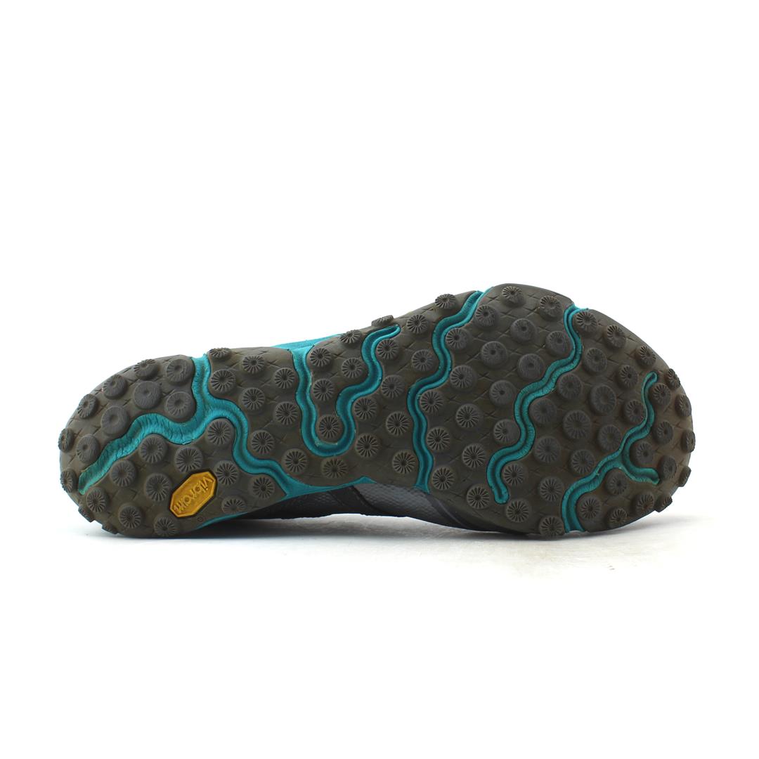 NEW BALANCE MINIMUS 10V3
