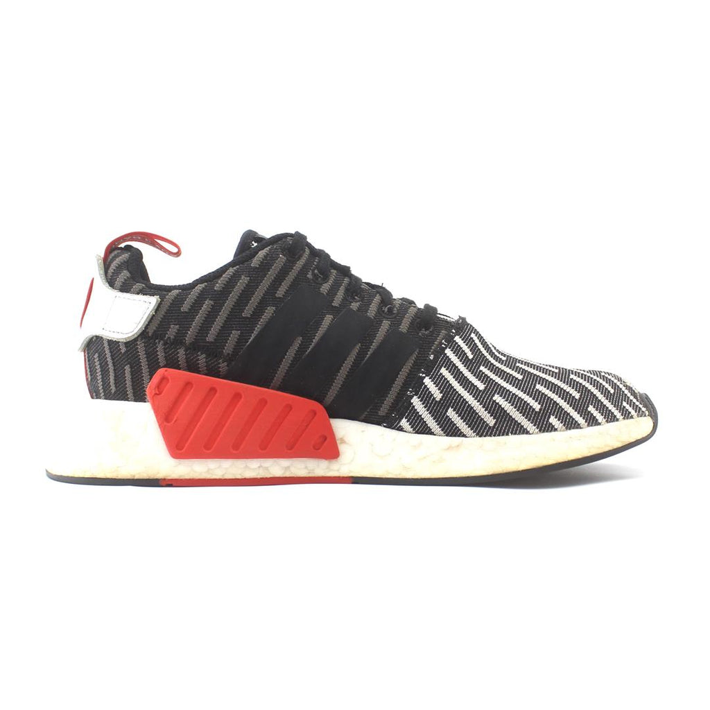 ADIDAS  NMD R2