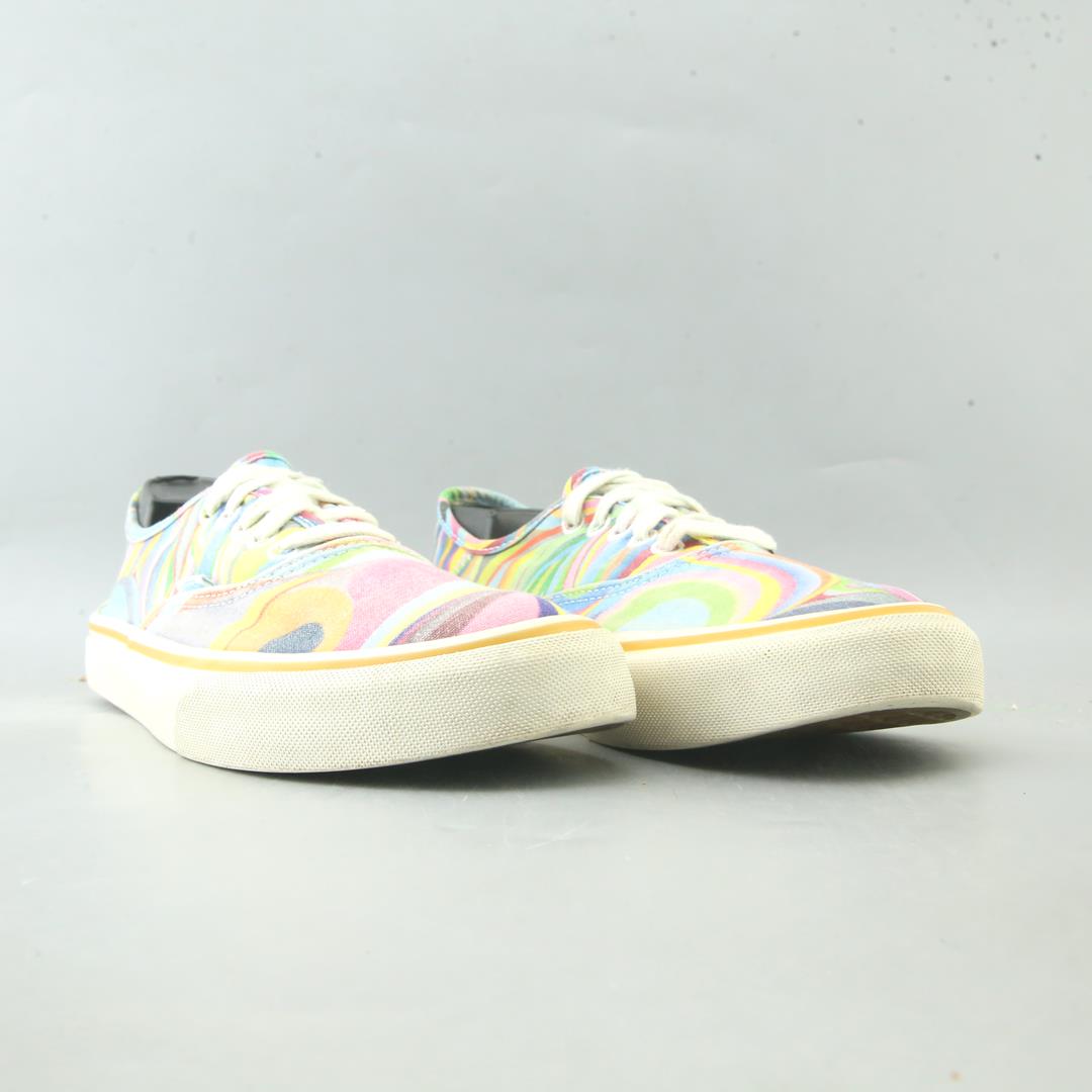 VANS AUTHENTIC