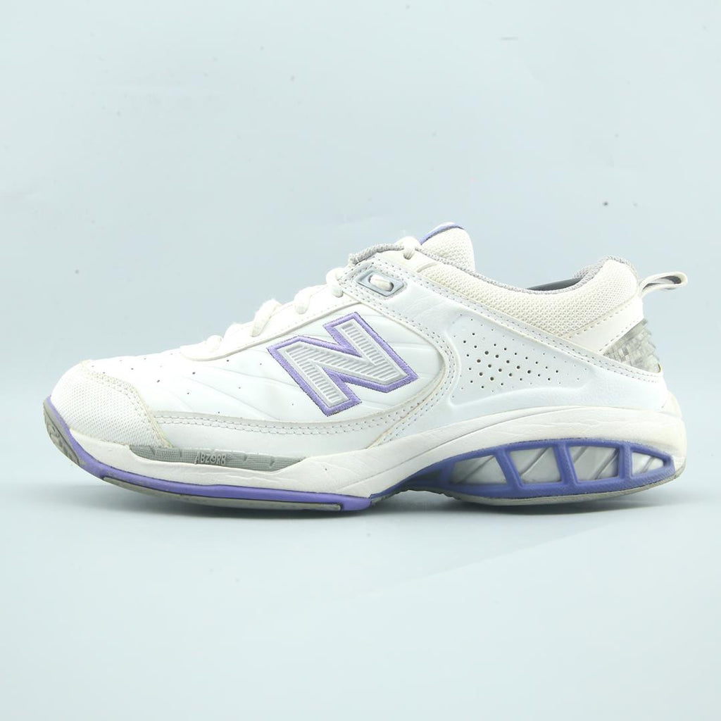 NEW BALANCE 806