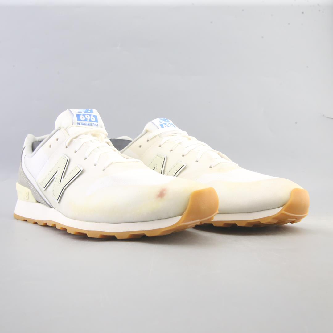 NEW BALANCE 696