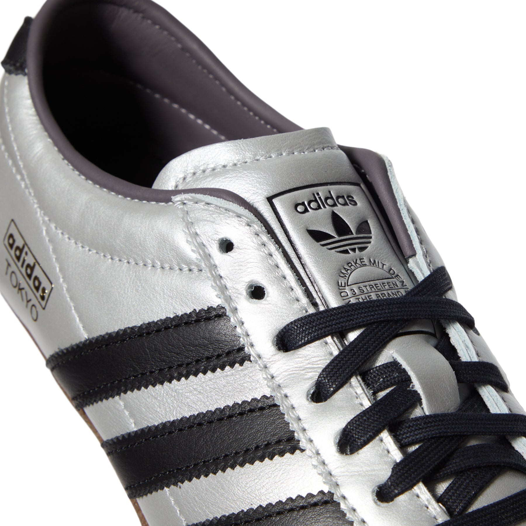 Adidas Tokyo Decon (SILVMT,CBLACK,GUM5)