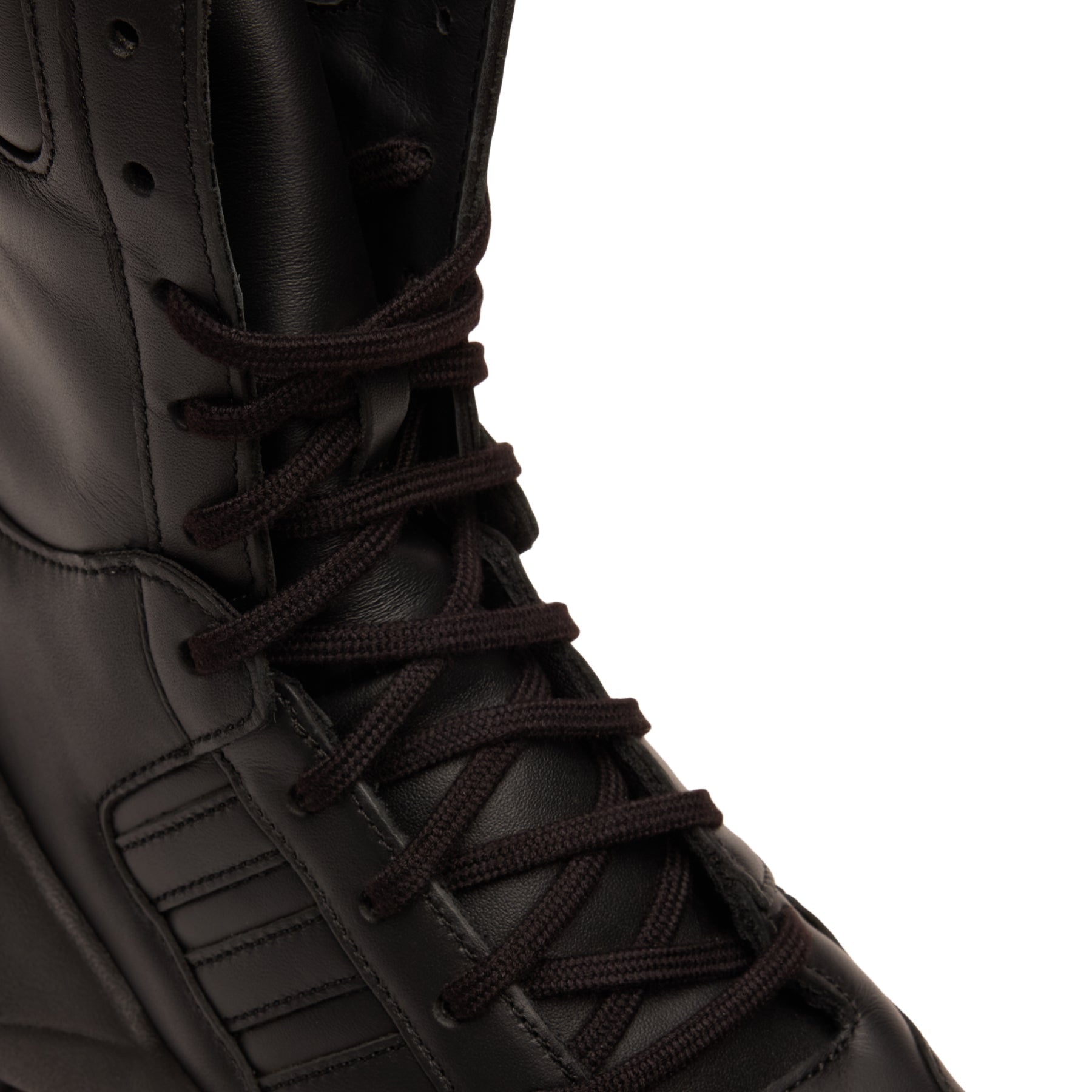 Adidas Chavarria Forum Boot Mid (CBLACK/CBLACK/CARBON)
