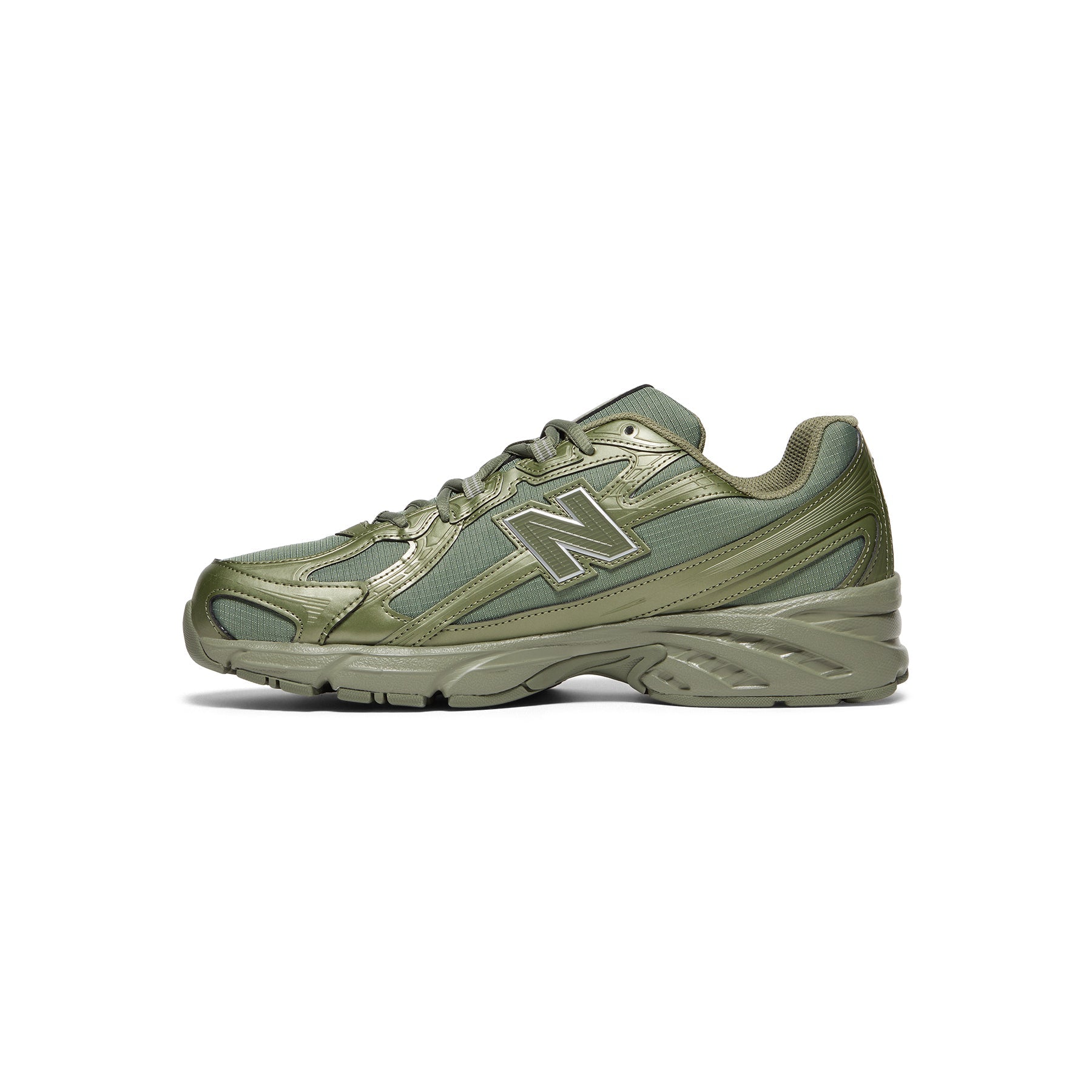 New Balance 740 (Dark olivine)