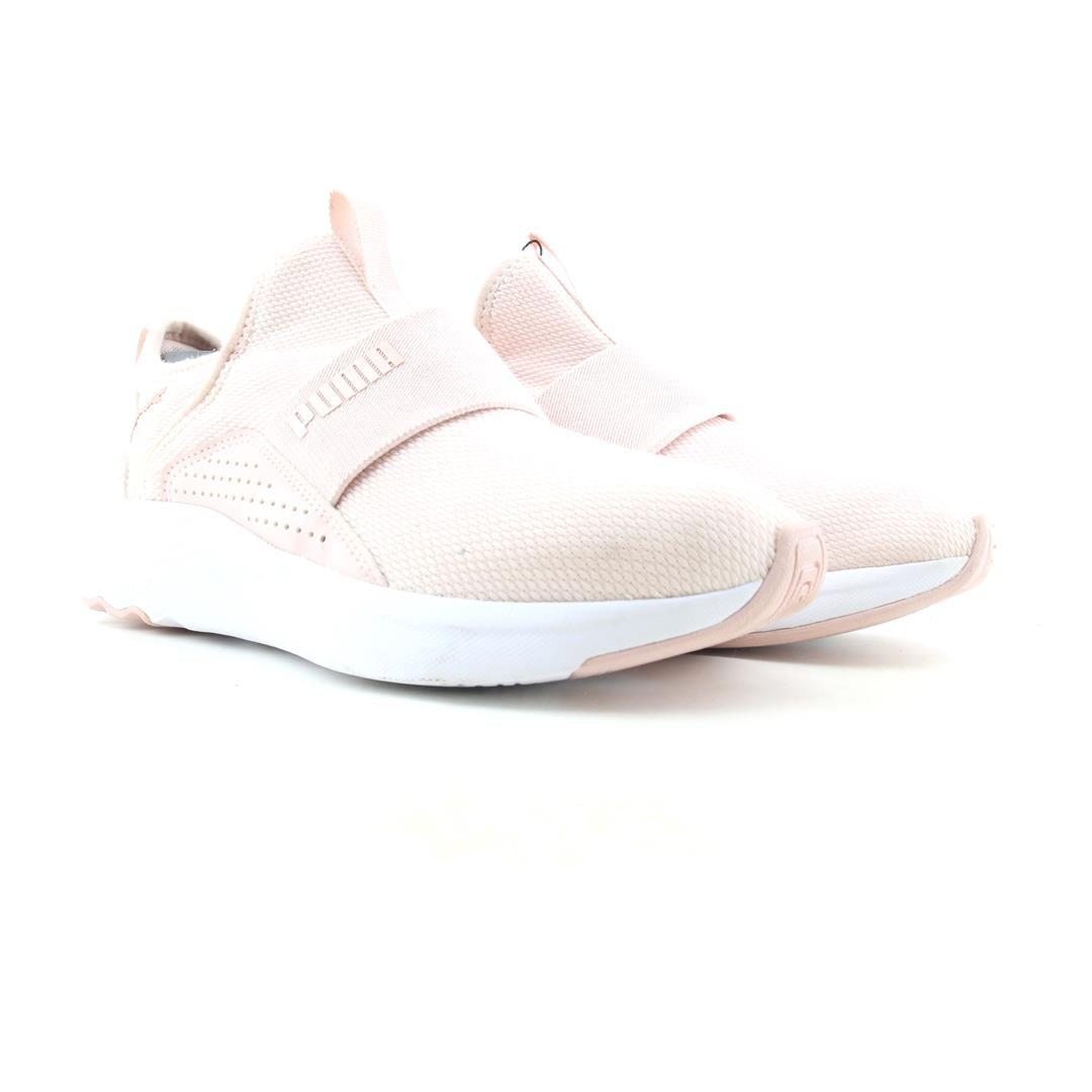 PUMA SOFTRIDE SOPHIA