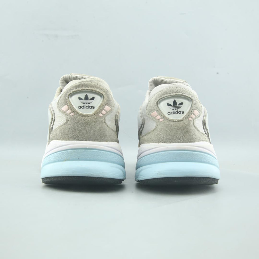 ADIDAS  FALCON 2000