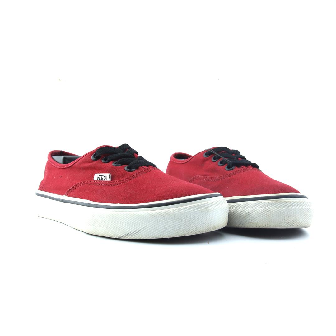 VANS AUTHENTIC