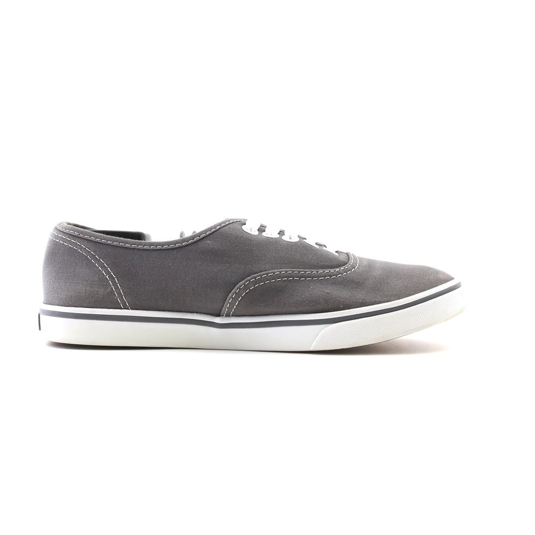VANS AUTHENTIC