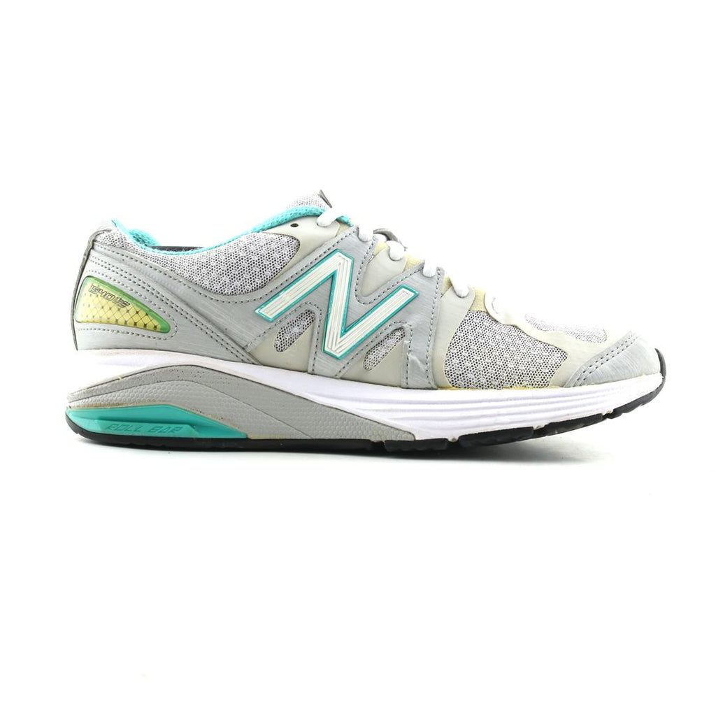 NEW BALANCE 1540 V2