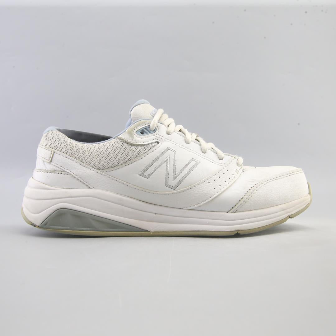 NEW BALANCE 928 V3