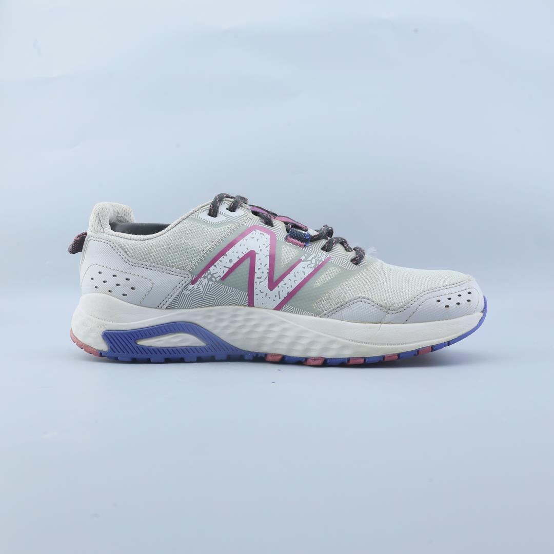 NEW BALANCE 410 V8