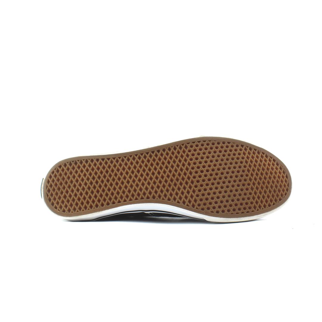 VANS AUTHENTIC