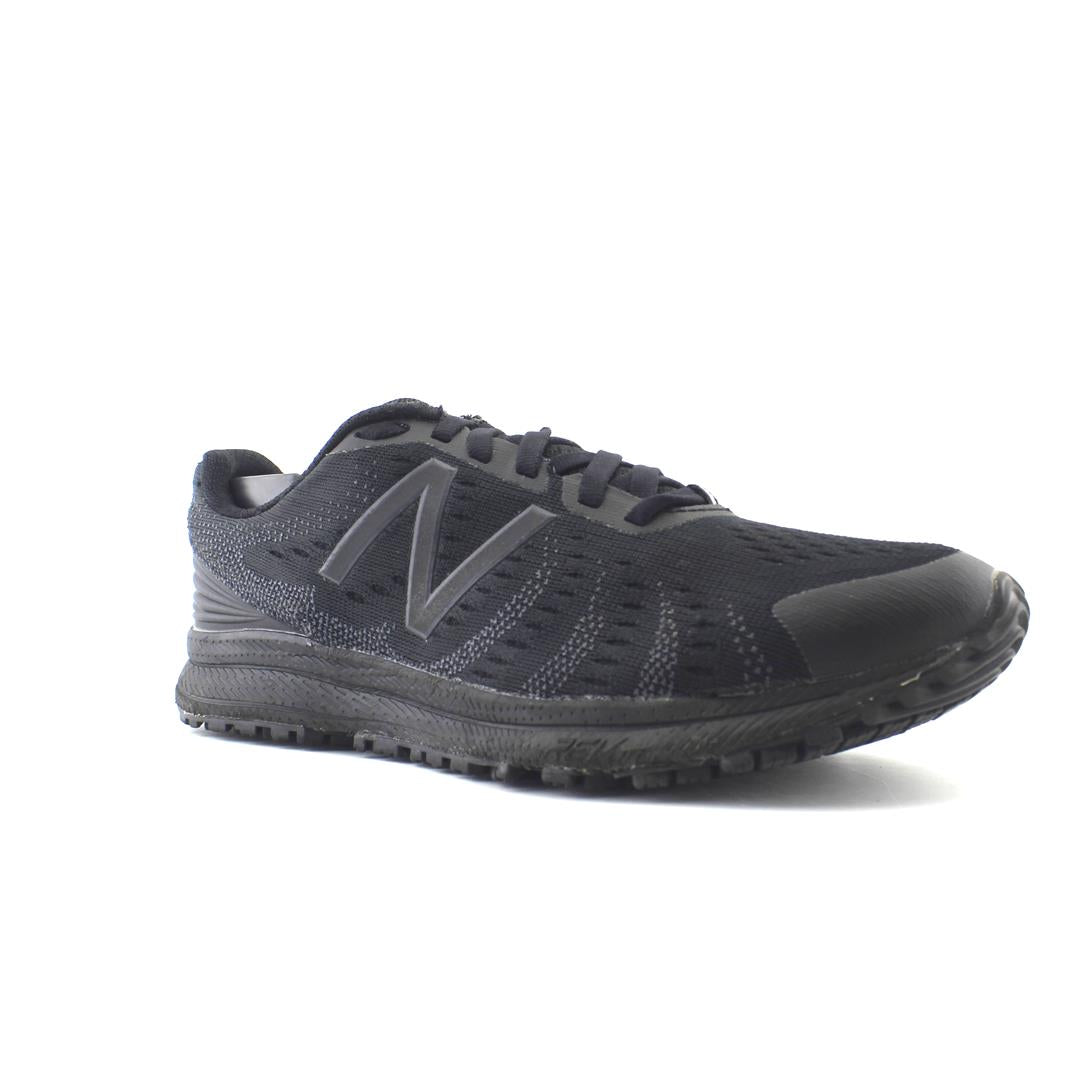 NEW BALANCE RUSH V3