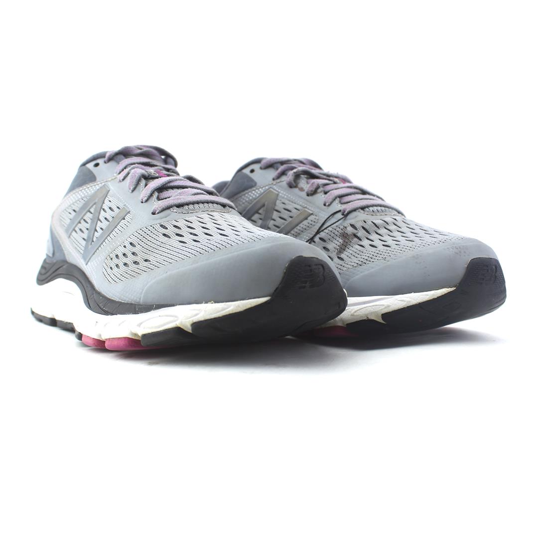 NEW BALANCE 840V4
