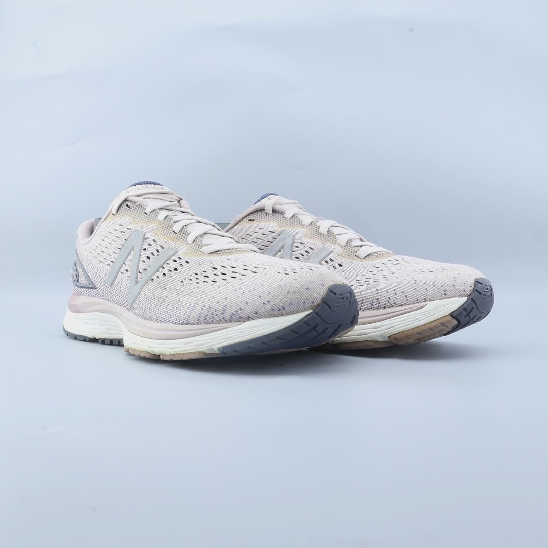 NEW BALANCE 880V9