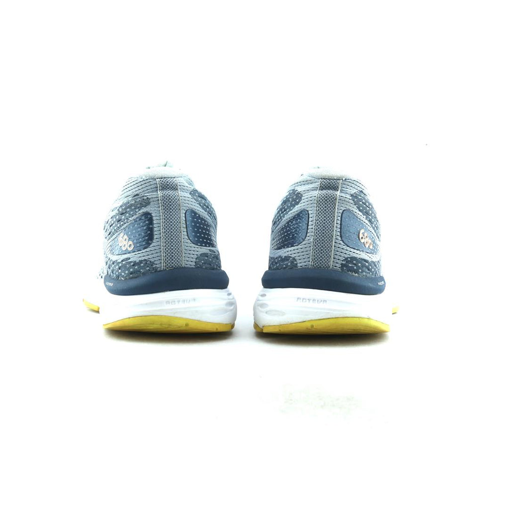 NEW BALANCE 680V6