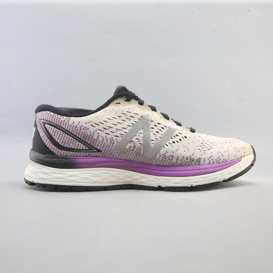 NEW BALANCE 880 V9