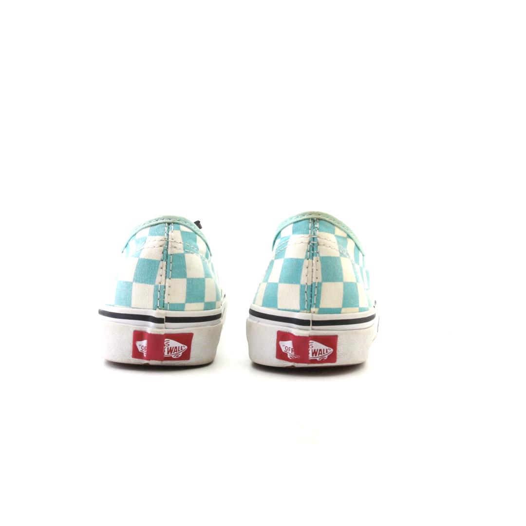VANS AUTHENTIC