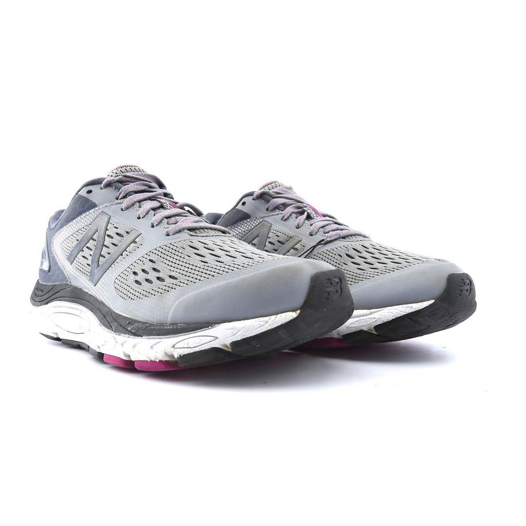 NEW BALANCE 840V4