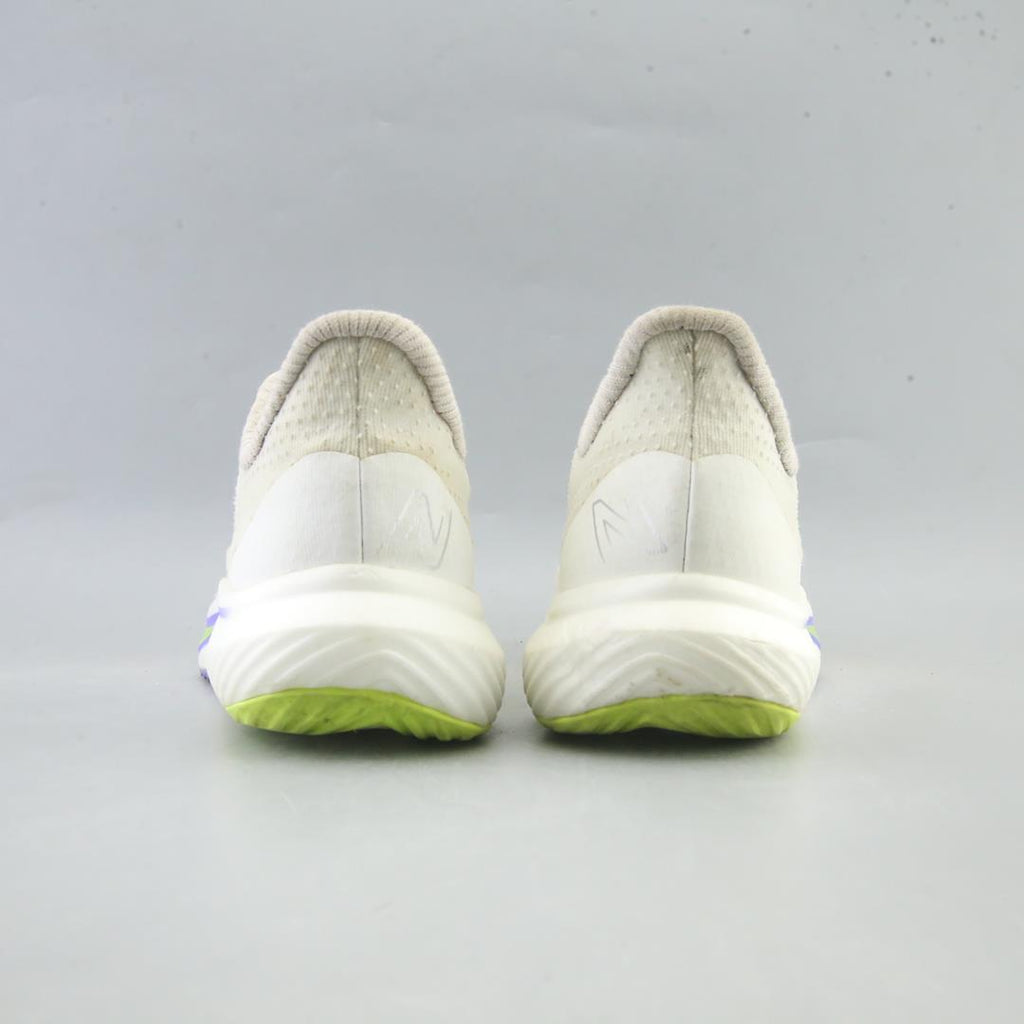 NEW BALANCE FUELCELL REBEL V3