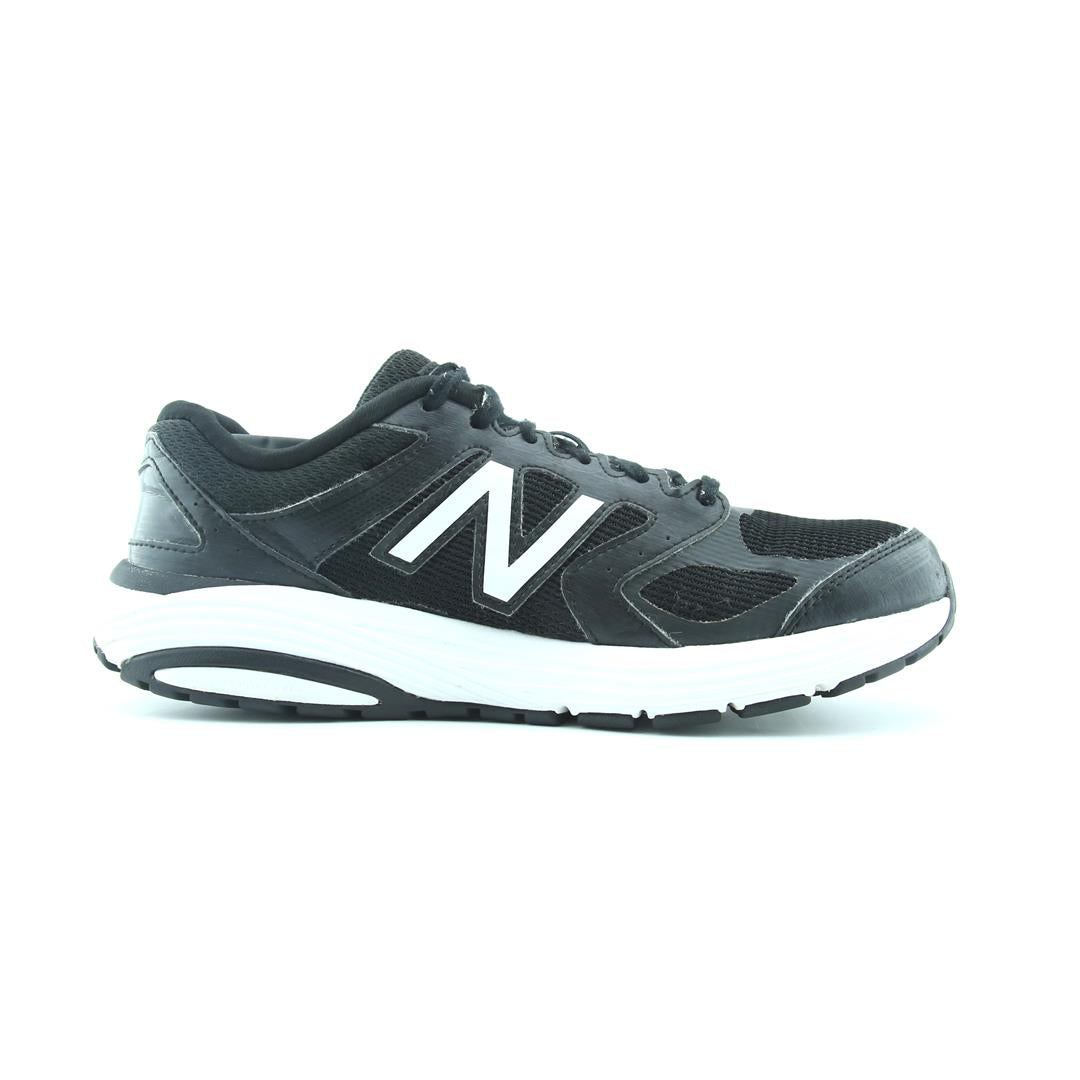 NEW BALANCE  560V7