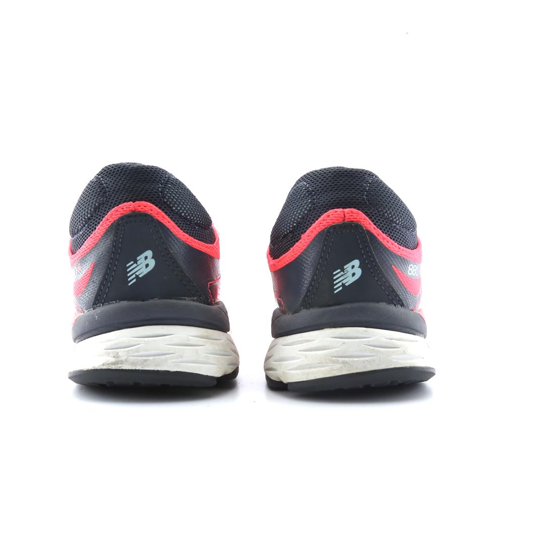 NEW BALANCE 880 V6