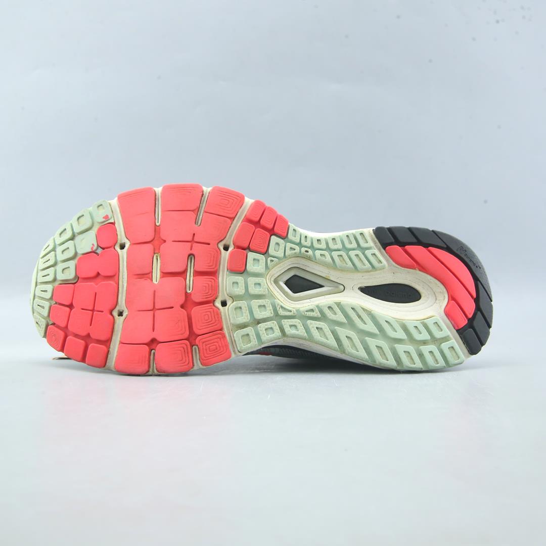 NEW BALANCE 880V7