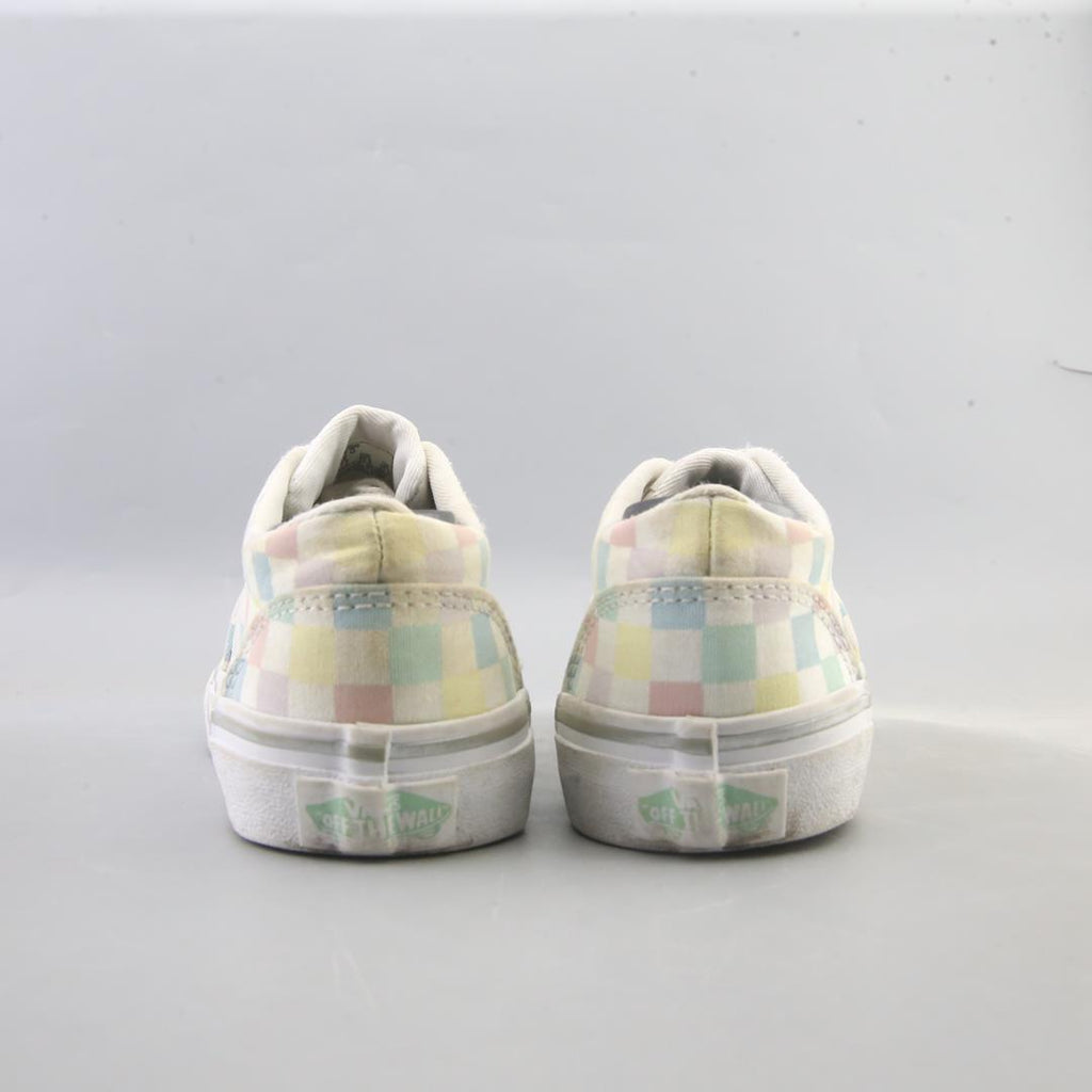 VANS AUTHENTIC