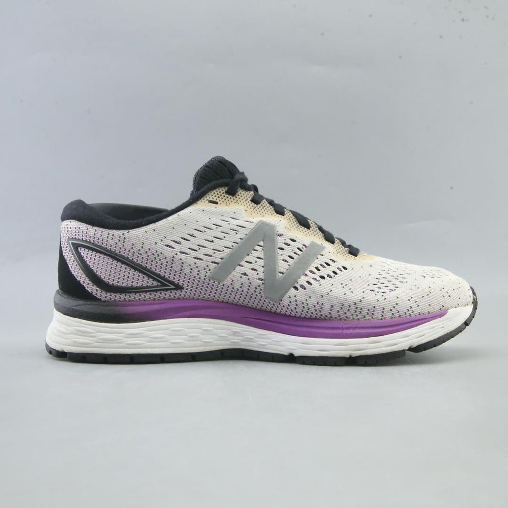 NEW BALANCE 880V9