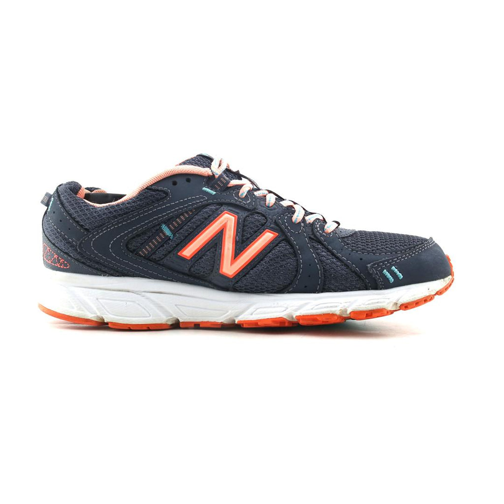 NEW BALANCE 402V1