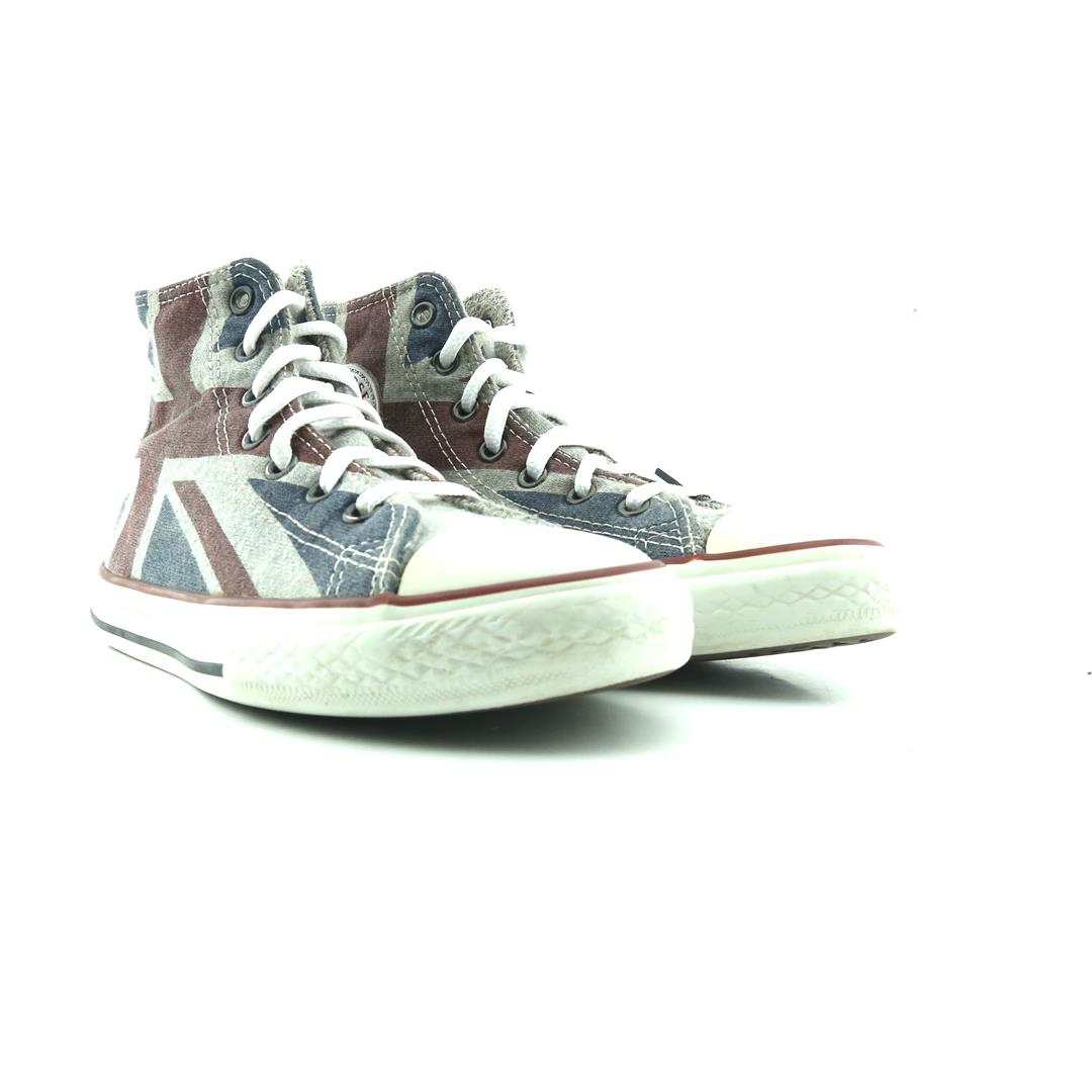 CONVERSE CHUCK TAYLOR ALL STAR CANVAS