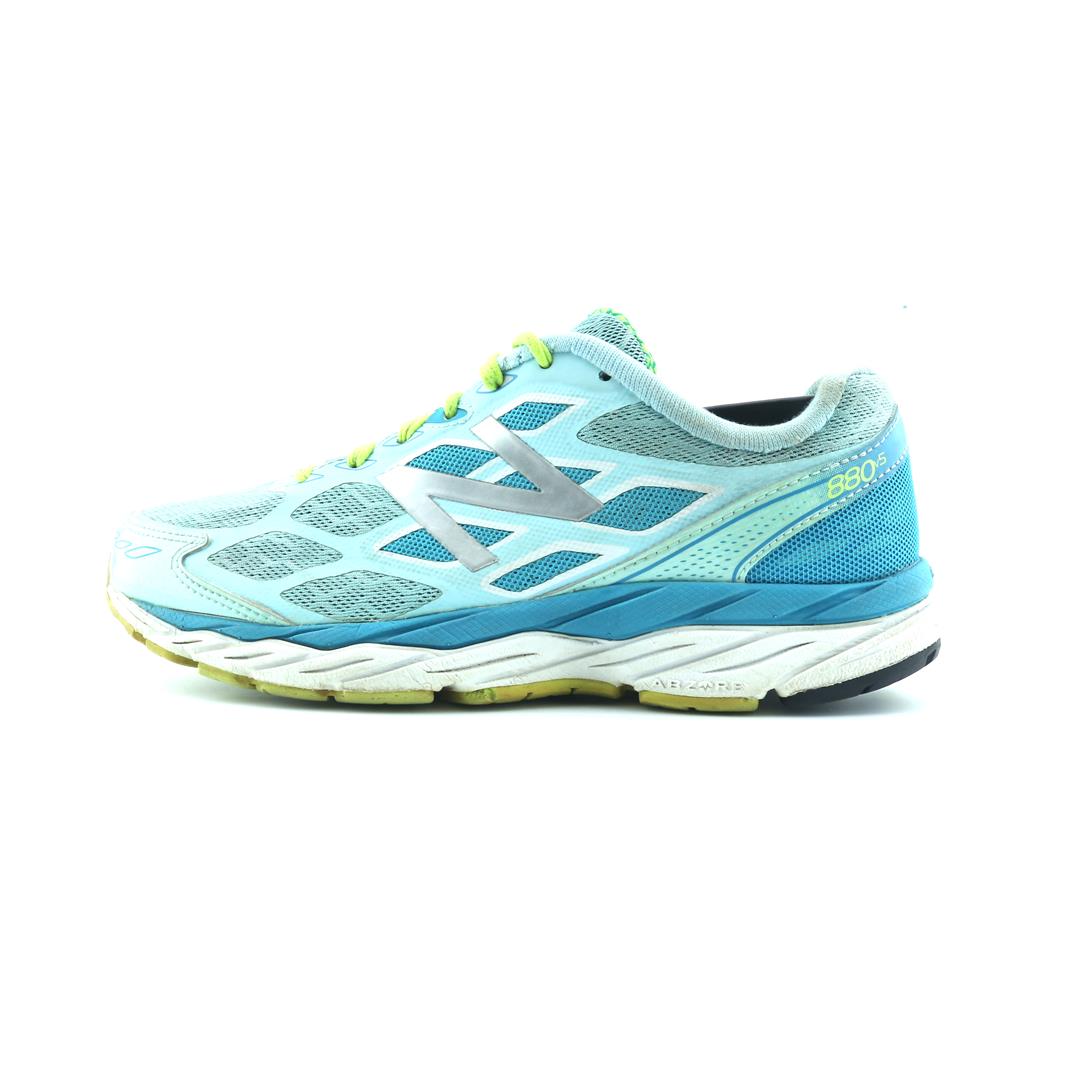 NEW BALANCE 880V5