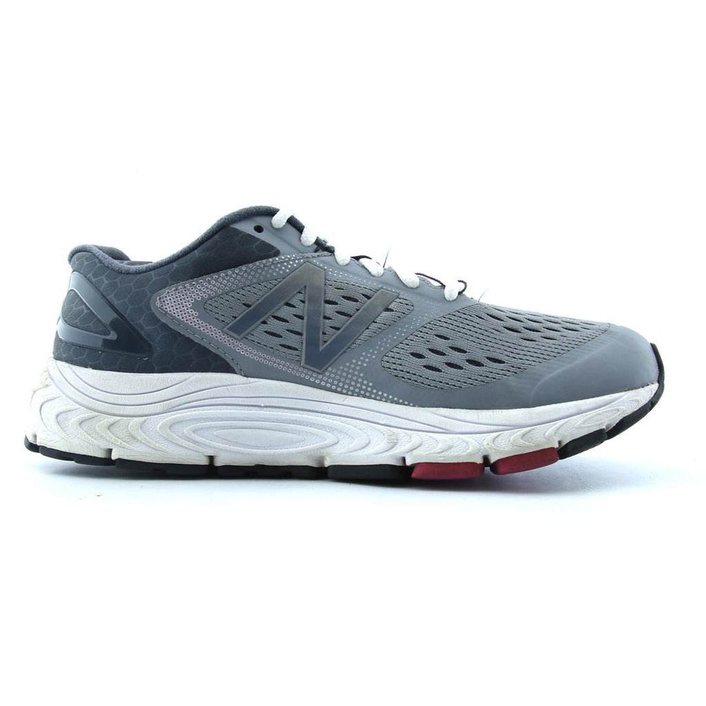 NEW BALANCE 840V4