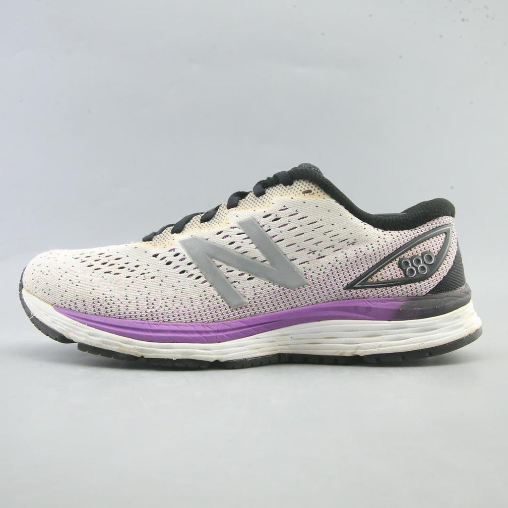 NEW BALANCE 880V9