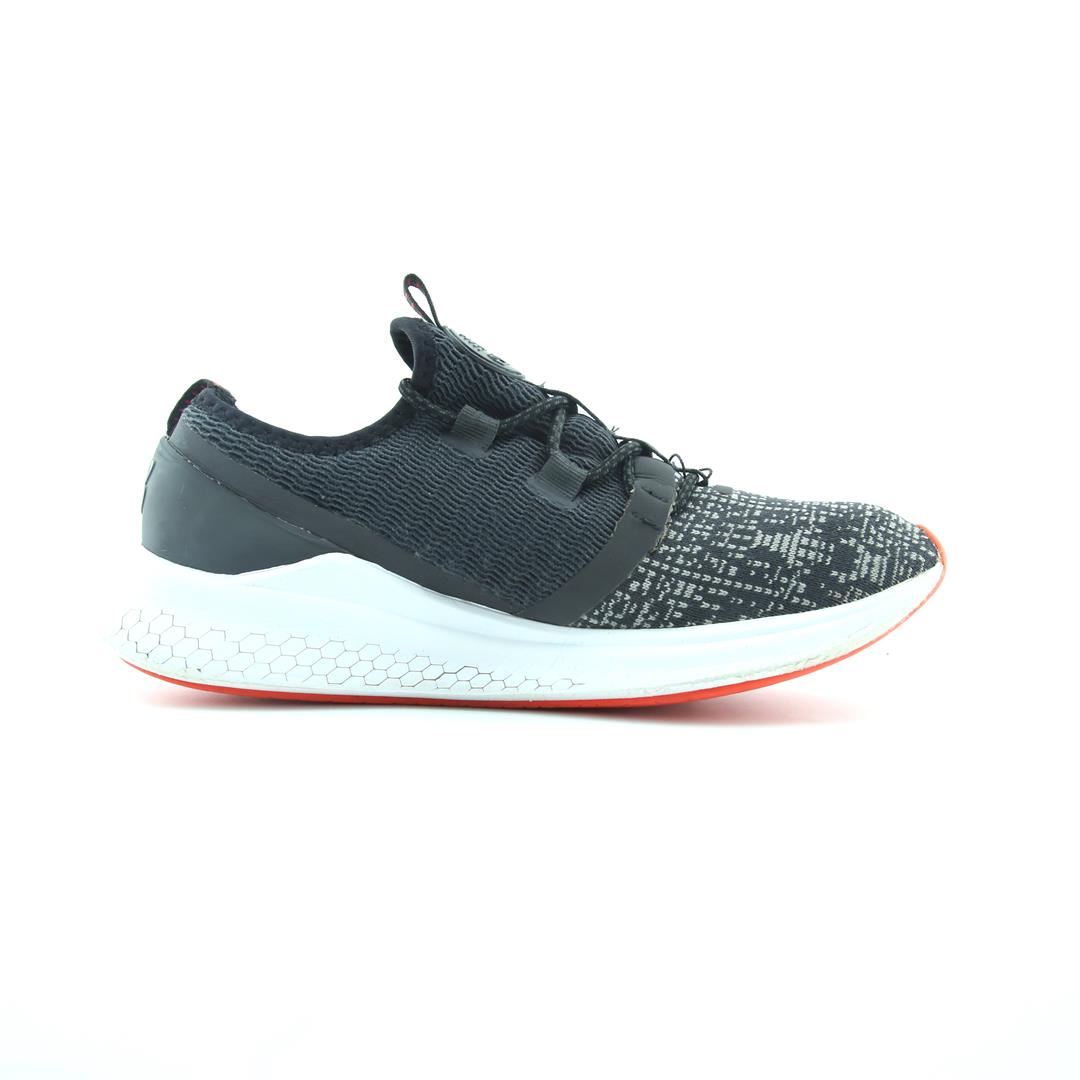 NEW BALANCE LAZR