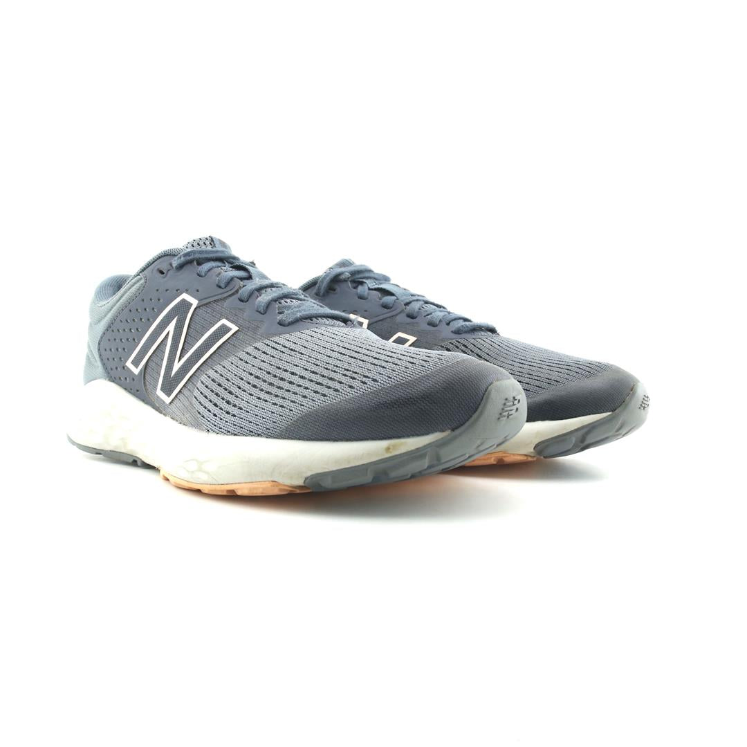 NEW BALANCE 520V7