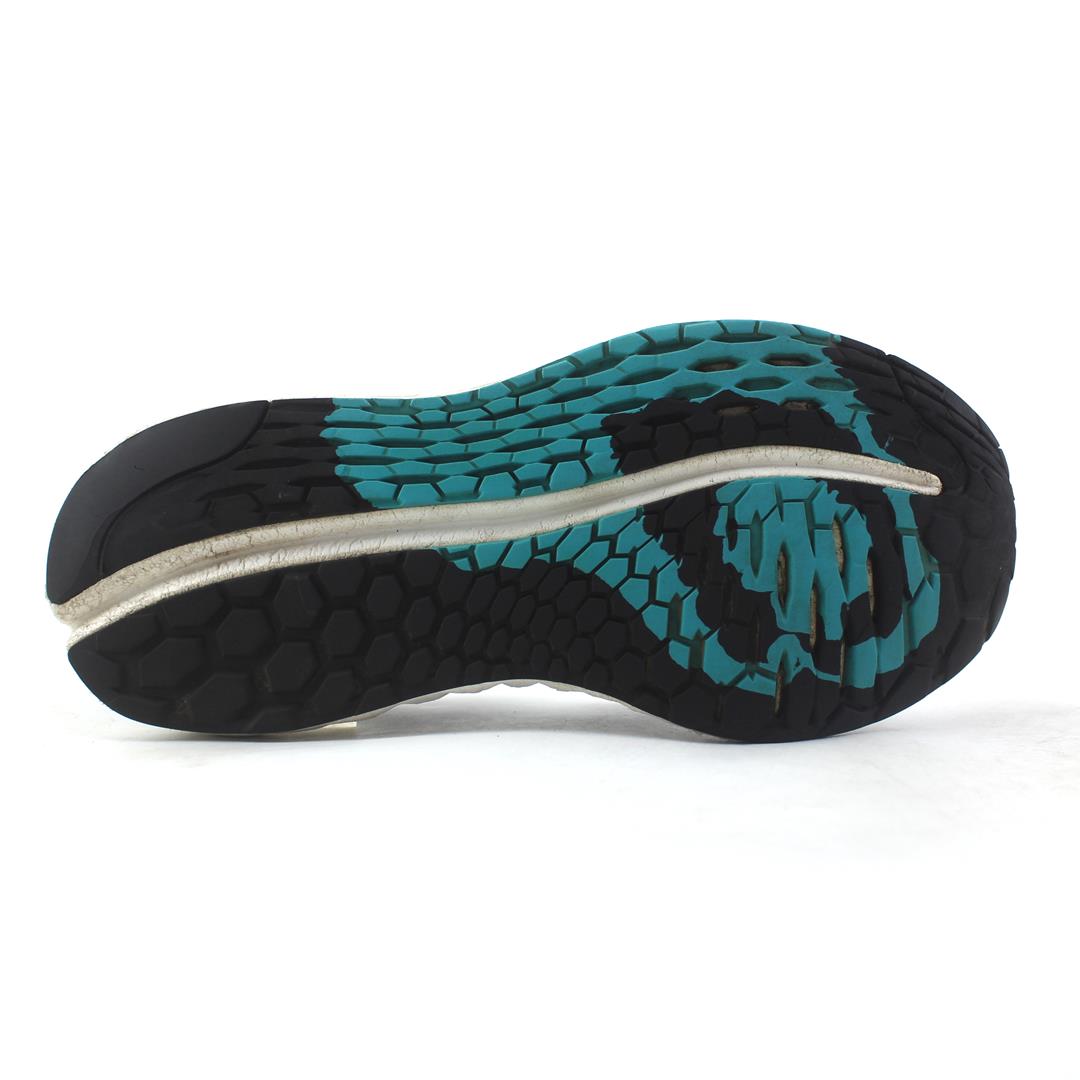 NEW BALANCE FRESH FOAM VONGO V2