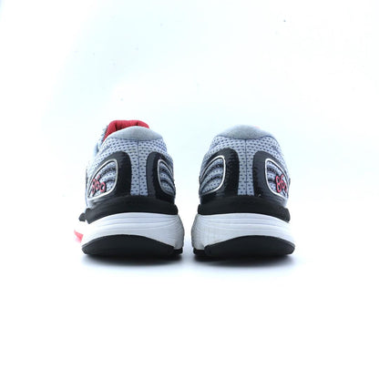 NEW BALANCE 860 V9
