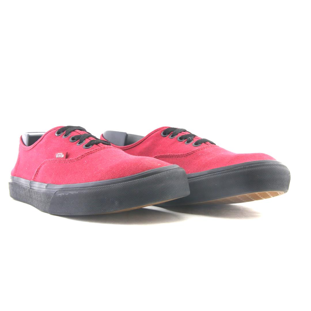 VANS AUTHENTIC