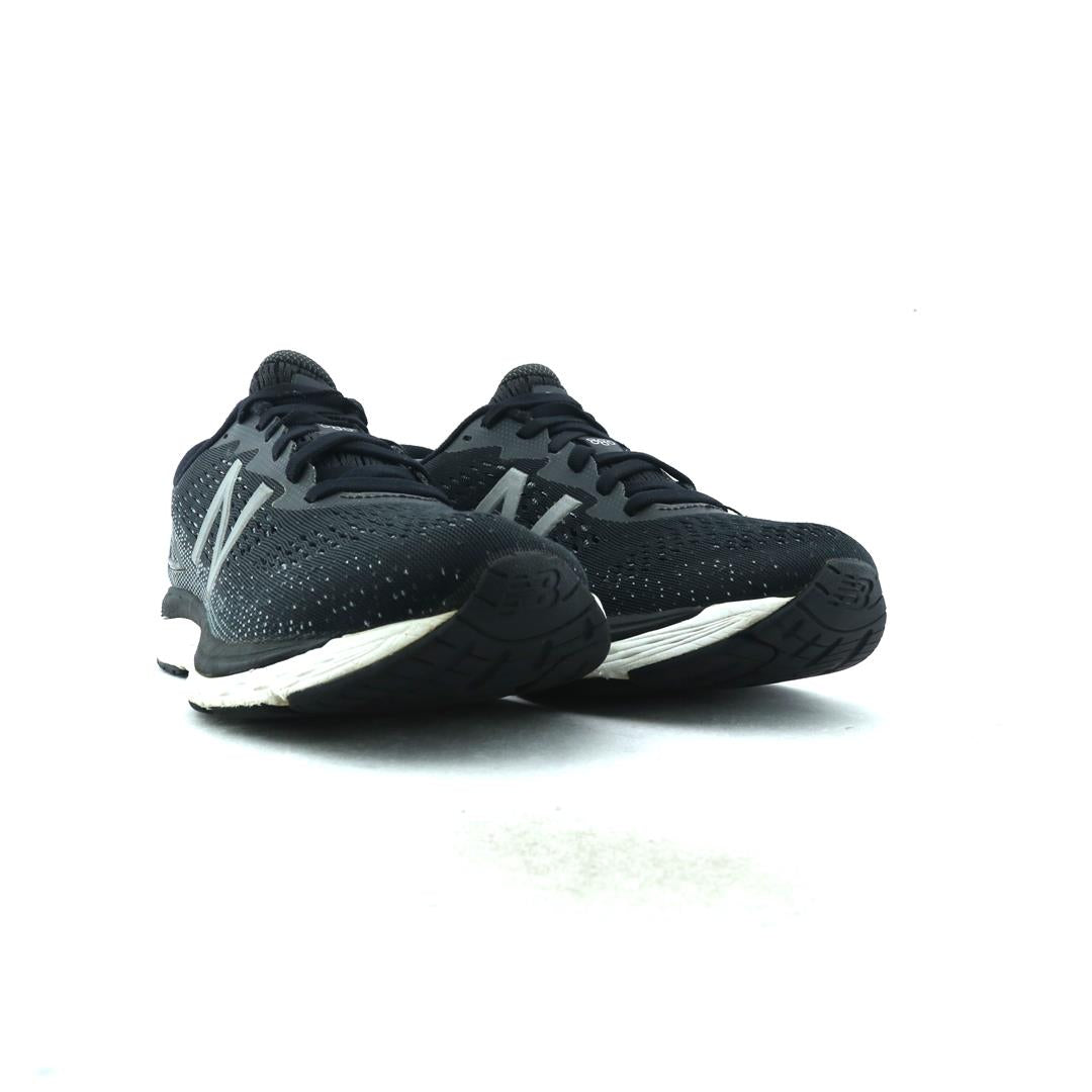 NEW BALANCE 880V9