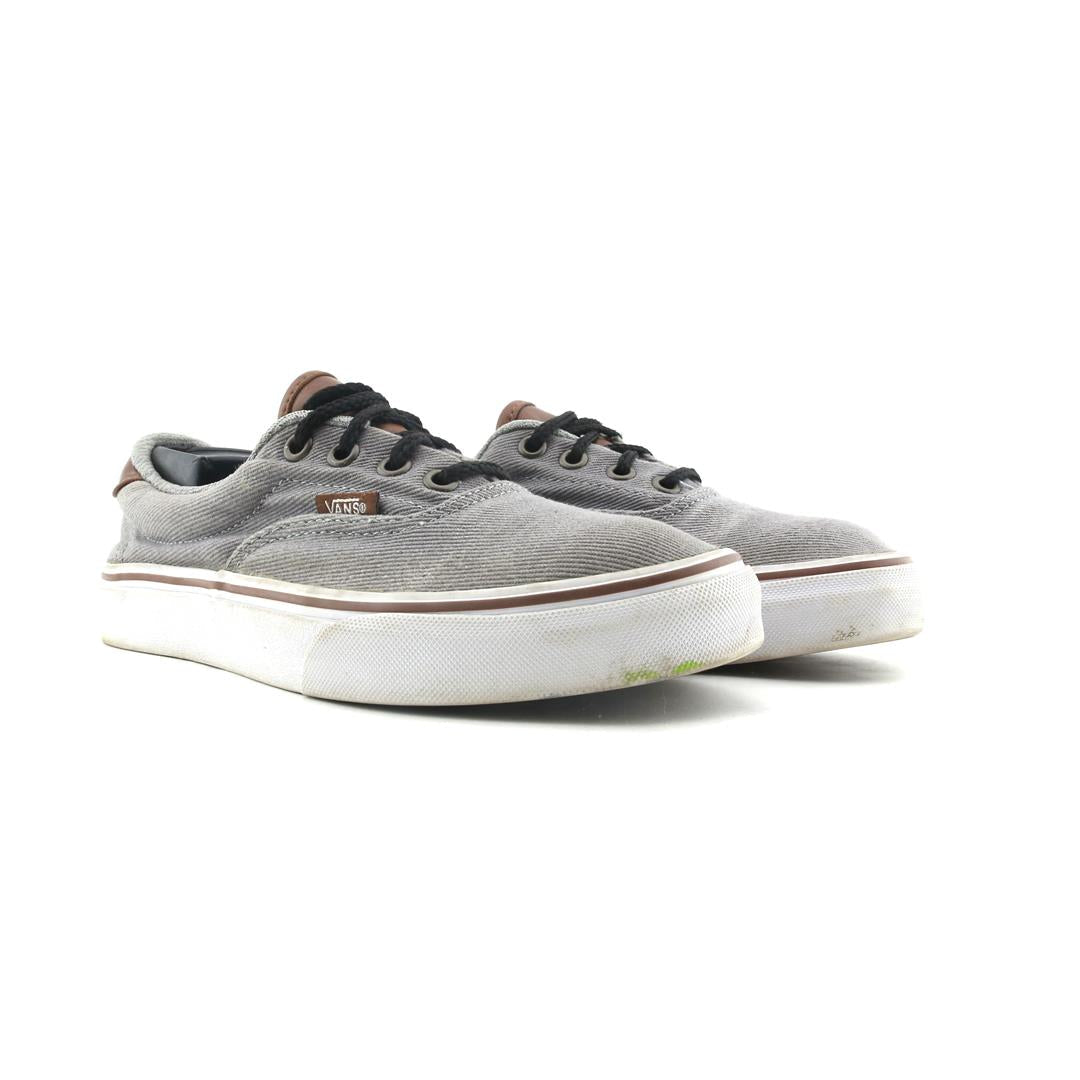 VANS AUTHENTIC
